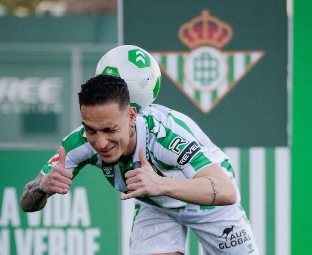 Antony's Red Card Overturned, Available for Real Betis Against Real Madrid