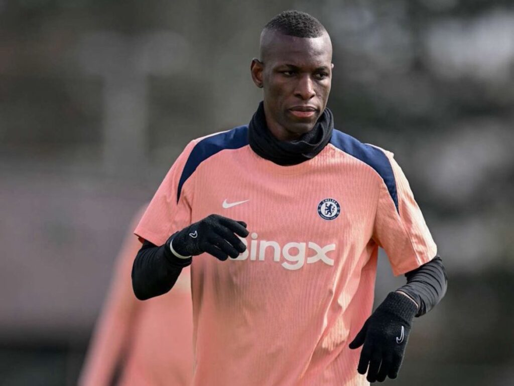 Nicolas Jackson Returns to Chelsea Training, Set for Post-Break Availability