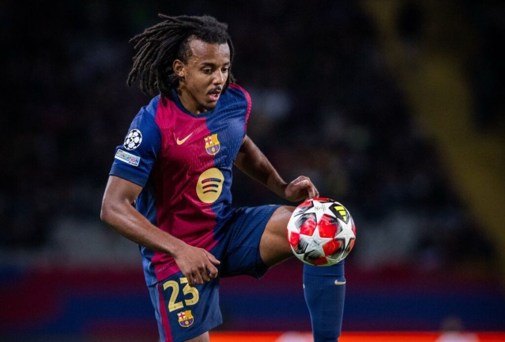 Jules Kounde Ruled Out for Three Weeks with Injury
